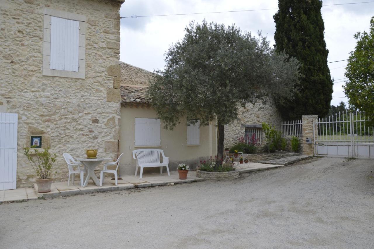 Le Mas Du Chat Bed and Breakfast Cavaillon Exteriör bild